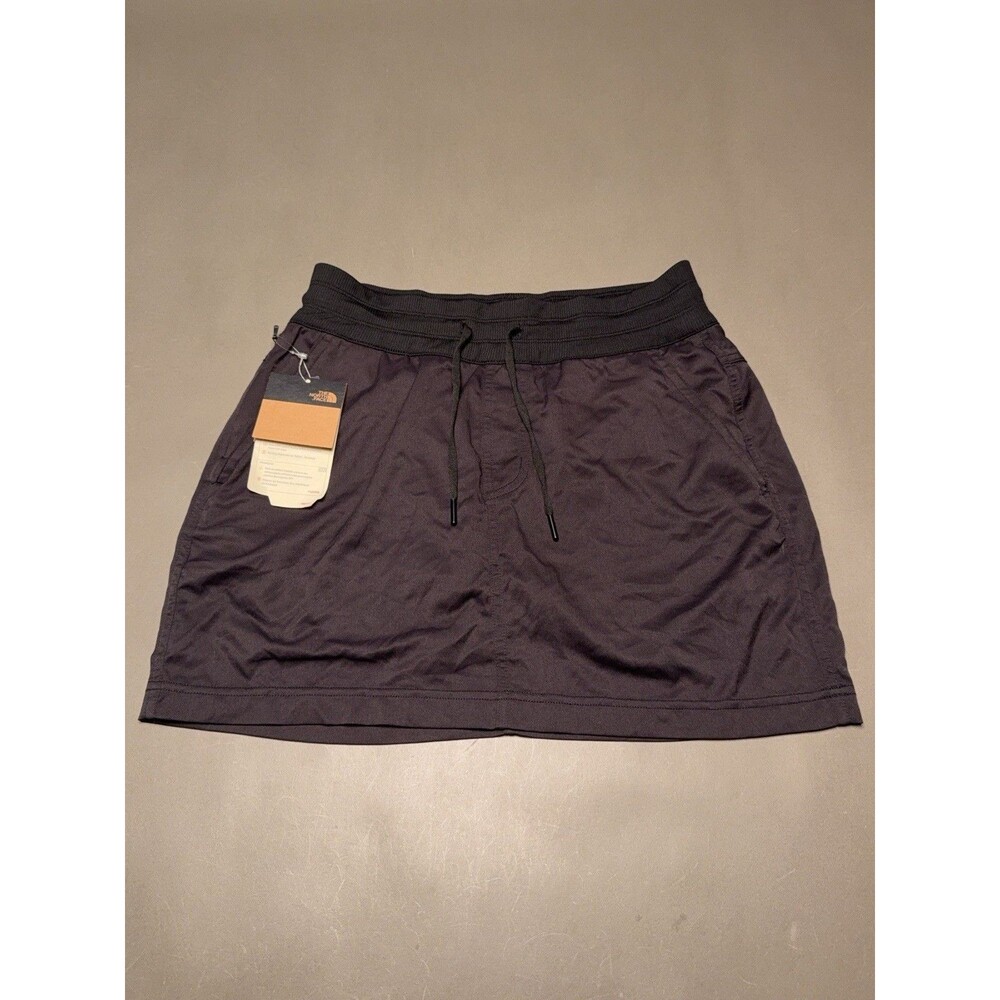 NWT 55$ The North Face Aphrodite Black Skort UPF 50 water repellent Size Small